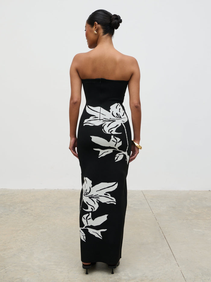 Elle Is 5'3" & Wears Size UK XS|Milena Floral Bandeau Knit Midaxi Dress - Black and Cream