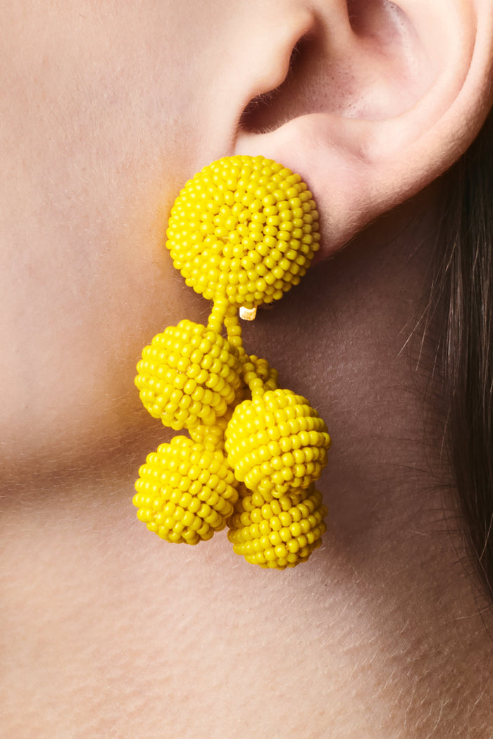 MINI COCONUTS YELLOW GLASS BEADED CLUSTER EARRINGS