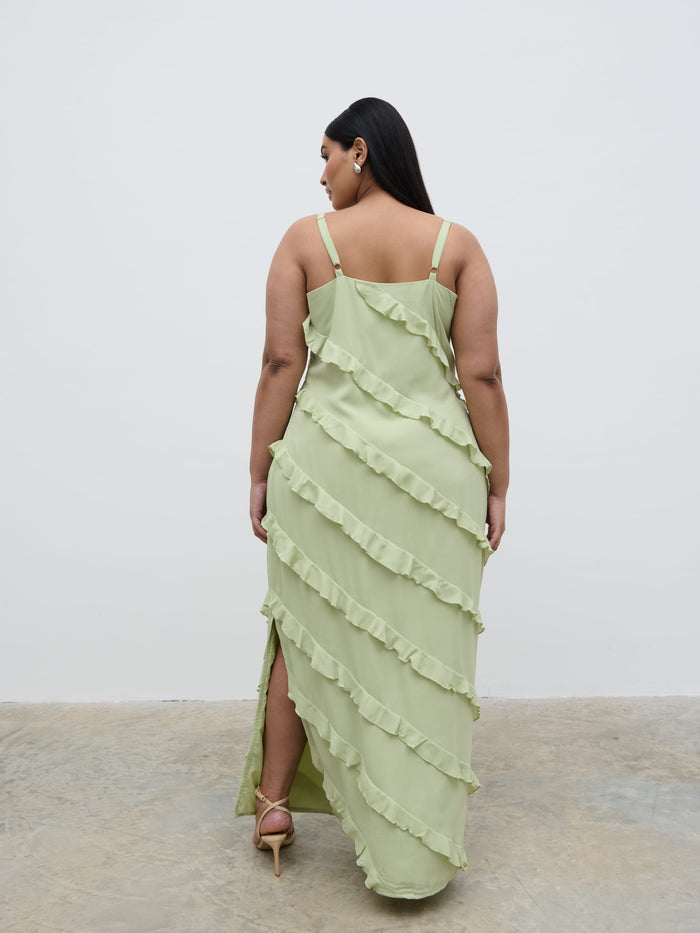 Souki Is 5'8" & Wears Size UK 18|Nadine Ruffle Maxi Dress Curve - Pistachio