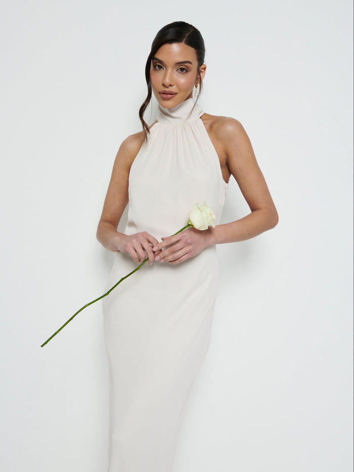 Marina Is 5'7.5" & Wears Size UK 8|Odelle Chiffon Maxi Bridesmaid Dress - Champagne