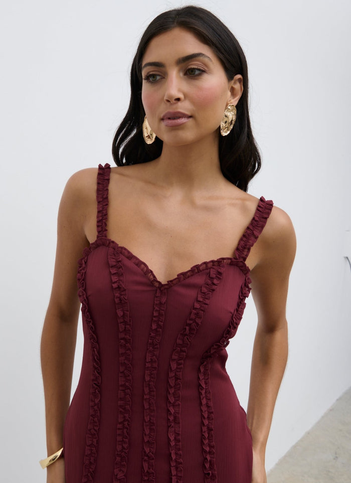 Lygia Is 5'9" & Wears Size UK 8|Ola Sweetheart Frill Maxi Dress - Wine