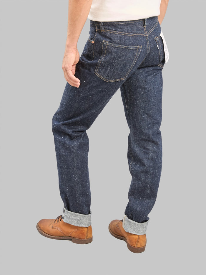 Omoto Denim 0412 16oz Nep Straight Fit Jeans fitting
