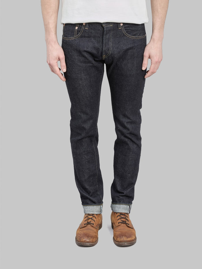 ONI Denim  622 Low Tension 15oz Relaxed Tapered Jeans front fit