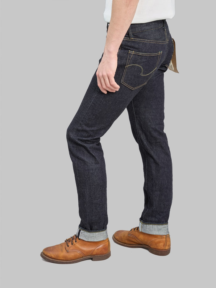 ONI Denim 622 Low Tension 15oz Relaxed Tapered Jeans fitting
