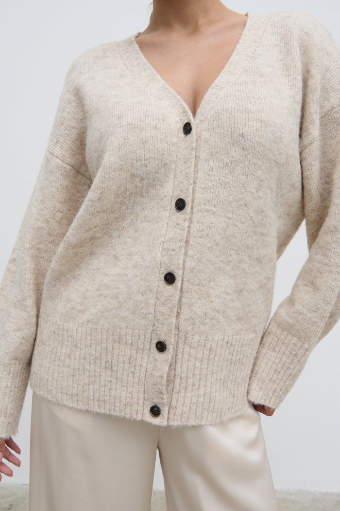 Anne Is 5'7.5" & Wears Size UK S|Otto Knit Cardigan - Cream