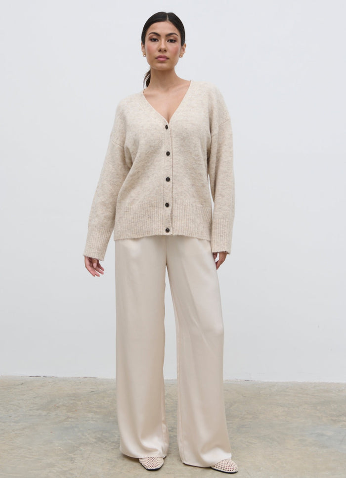 Anne Is 5'7.5" & Wears Size UK S|Otto Knit Cardigan - Cream