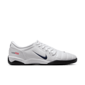 Paris Saint-Germain x Nike Total 90 III