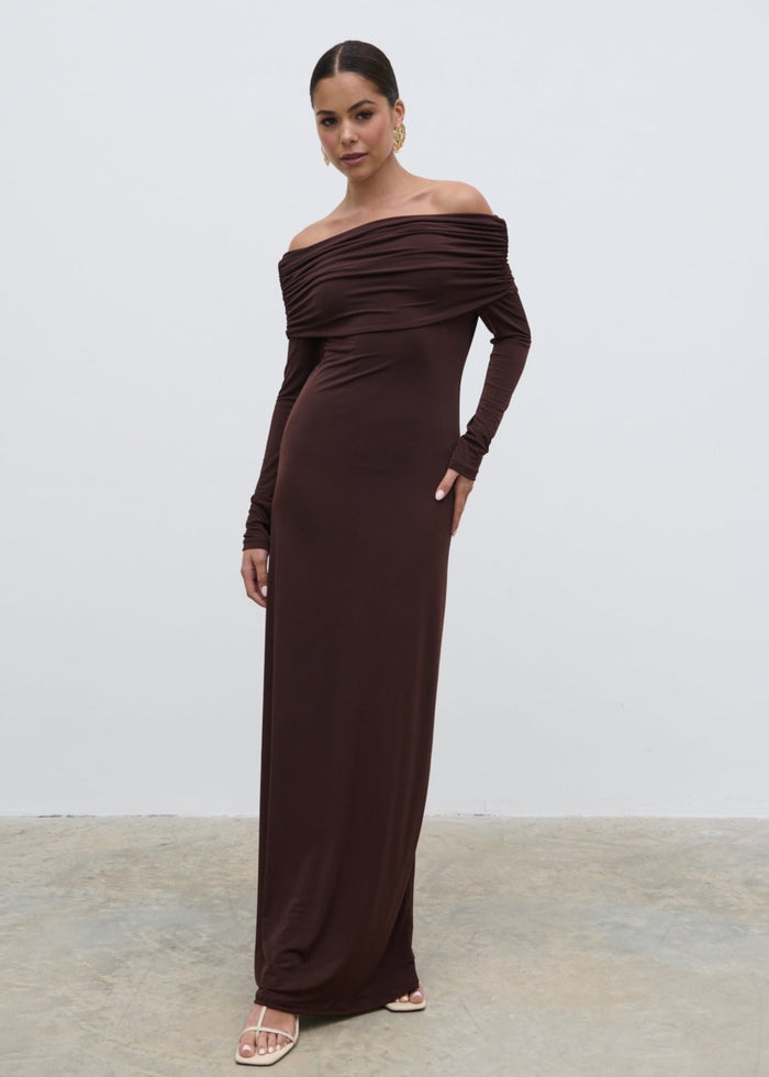Elissa Is 5'8.5" & Wears Size UK 8|Perrie Bardot Jersey Maxi Dress - Brown