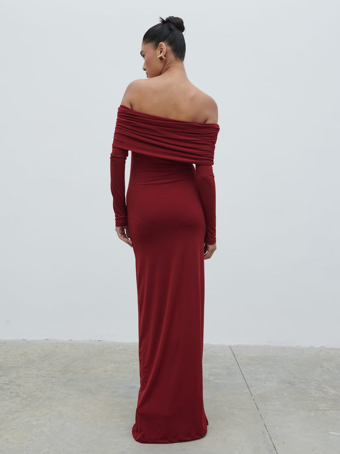 Candy Is 5'6" & Wears Size UK 8|Perrie Bardot Jersey Maxi Dress - Burgundy
