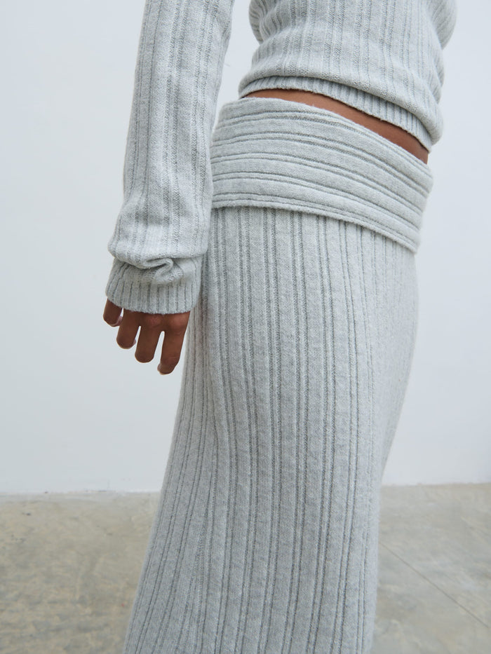 Elle Is 5'3" & Wears Size UK XS|Petra Cosy Rib Knit Maxi Skirt - Grey Marl
