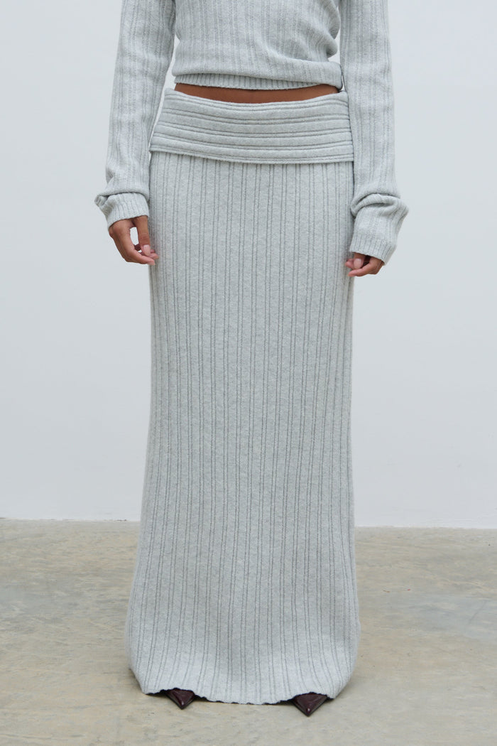 Elle Is 5'3" & Wears Size UK XS|Petra Cosy Rib Knit Maxi Skirt - Grey Marl