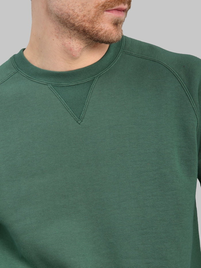 Pherrows 25W PVSF Raglan Sweatshirt Green chest