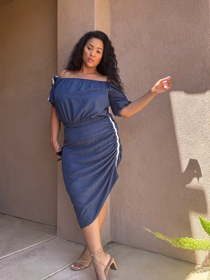 Plus Ruched Wavy 2pc Skirt Set image 2