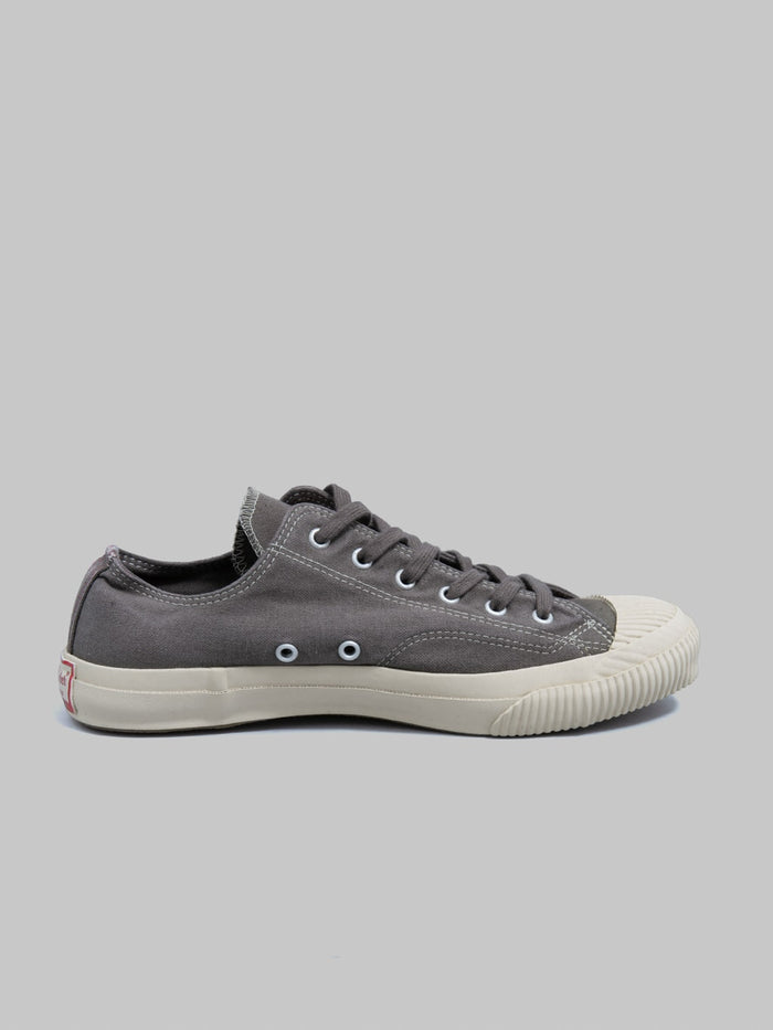Pras Shellcap Low Iro Sneakers Grey Off White side look