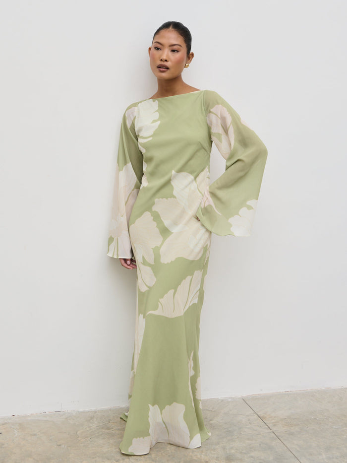 Elle Is 5'3" & Wears Size UK 6|Primrose Kimono Sleeve Maxi Dress - Olive Floral