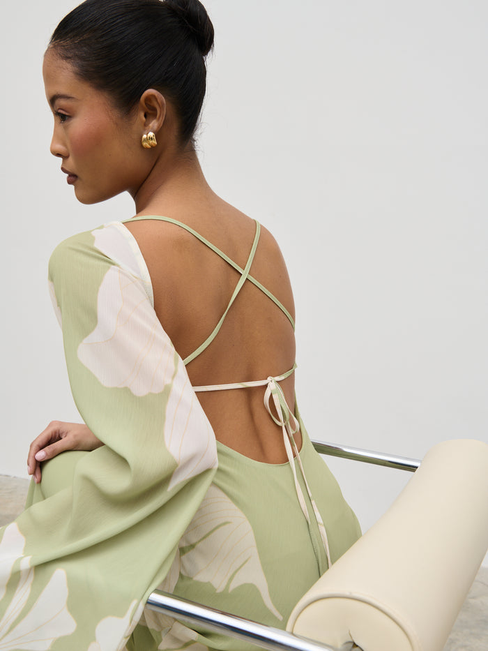 Elle Is 5'3" & Wears Size UK 6|Primrose Kimono Sleeve Maxi Dress - Olive Floral