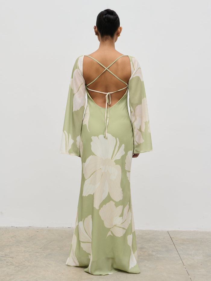 Elle Is 5'3" & Wears Size UK 6|Primrose Kimono Sleeve Maxi Dress - Olive Floral