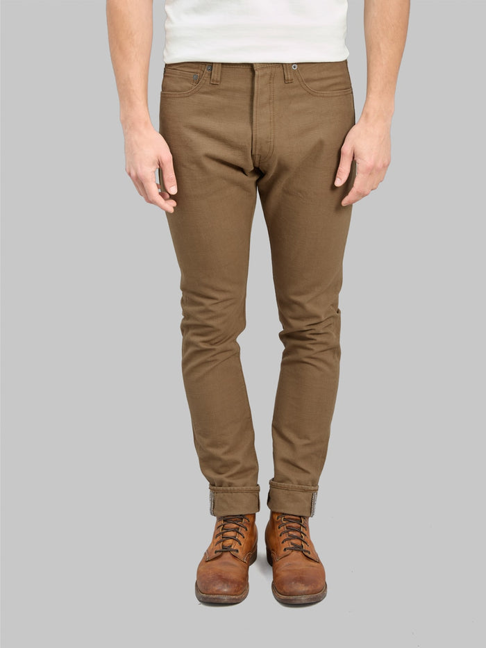 Pure Blue Japan Duck Canvas Relaxed Tapered Pants Khaki front fit