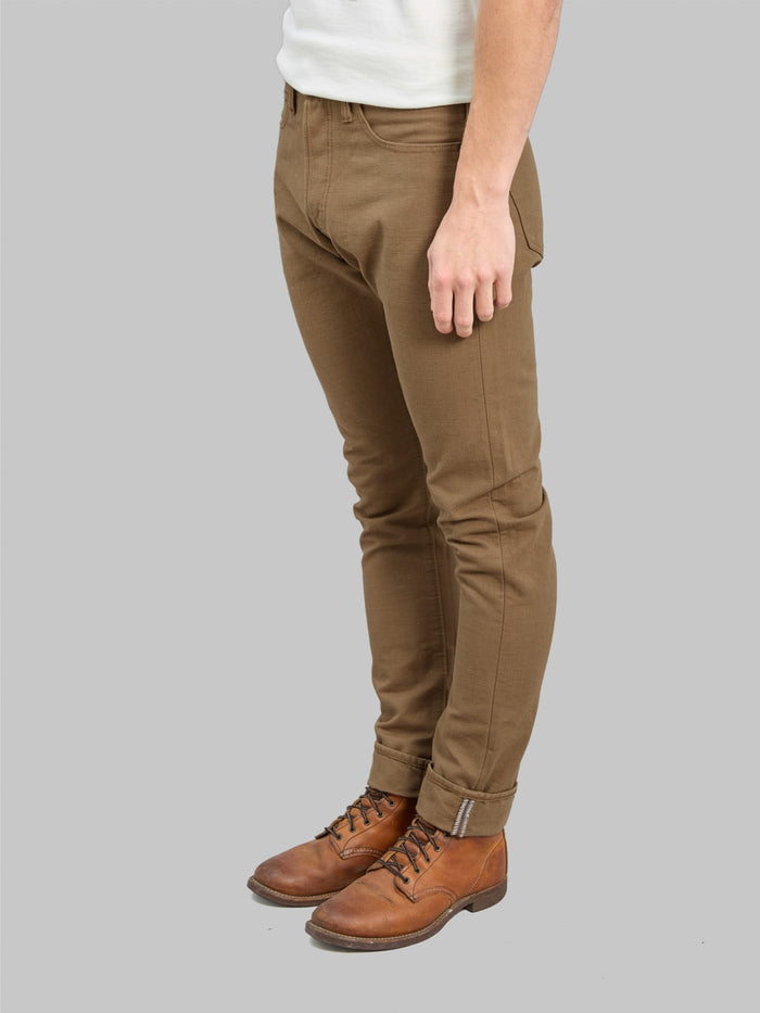 Pure Blue Japan Duck Canvas Relaxed Tapered Pants Khaki side fit