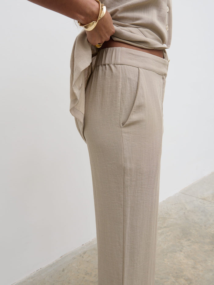 Sachi Is 5’7” & Wears Size UK 8|Remy Trousers - Stone