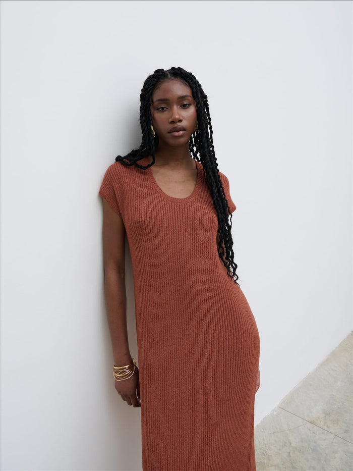 Shilloh Is 5'9" & Wears Size UK S|Rose Knit Midaxi Dress - Rosewood