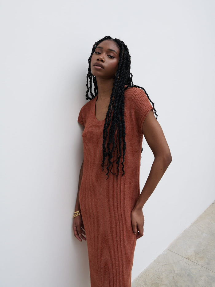 Shilloh Is 5'9" & Wears Size UK S|Rose Knit Midaxi Dress - Rosewood