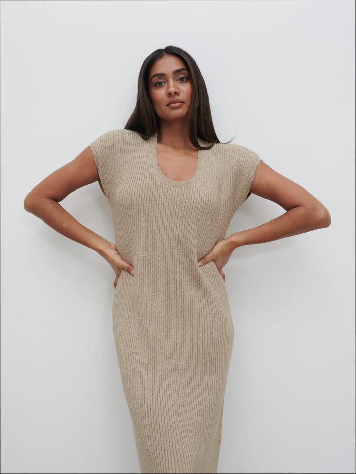 Sachi Is 5'7" & Wears Size UK S|Rose Knit Midaxi Dress - Stone Taupe