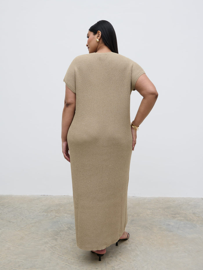 Souki Is 5'8" & Wears Size UK XL|Rose Knit Midaxi Dress Curve - Stone Taupe