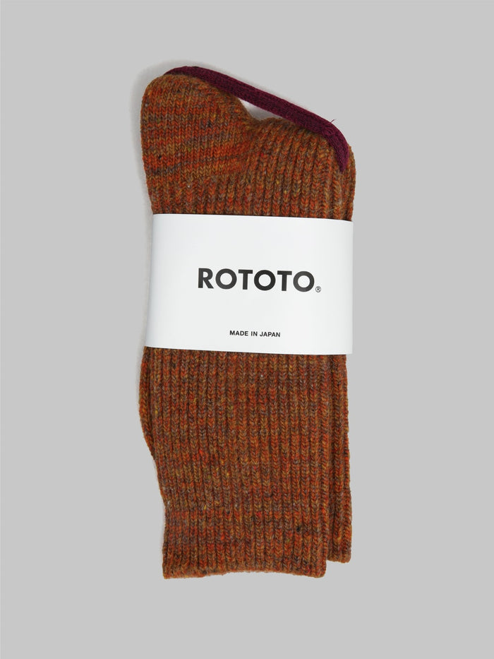 rototo nep tweed warl socks dark gold
