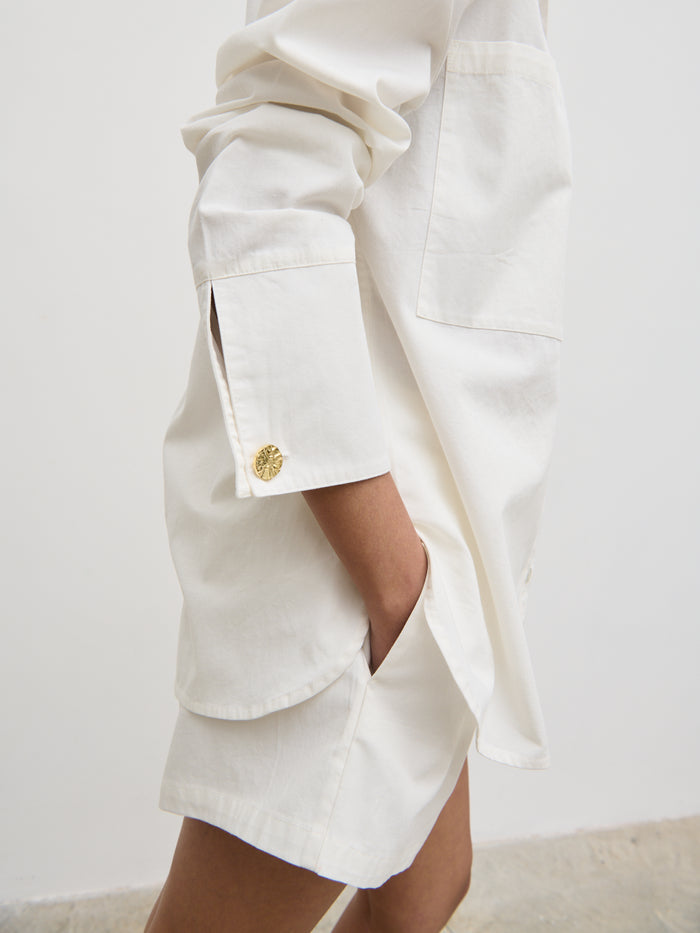 Candy Is 5'6" & Wears Size UK 8|Ryleigh Cotton Poplin Shirt - White