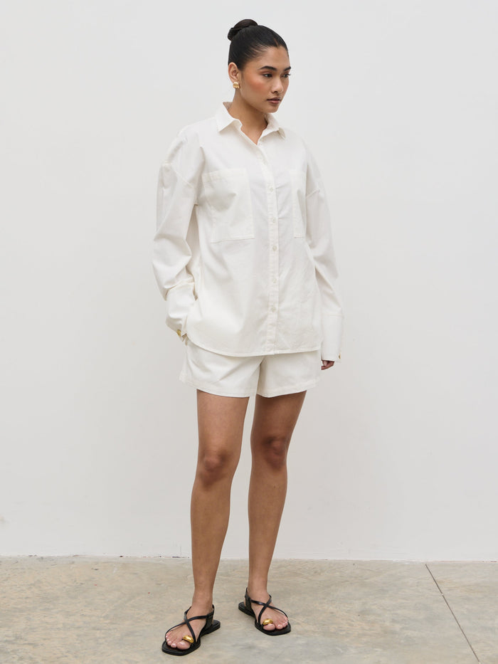 Candy Is 5'6" & Wears Size UK 8|Ryleigh Cotton Poplin Shirt - White