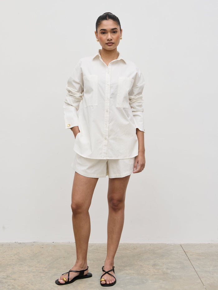 Candy Is 5'6" & Wears Size UK 8|Ryleigh Cotton Shorts - White