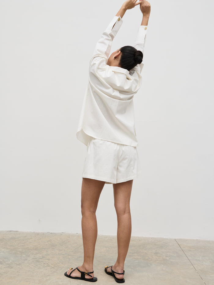 Candy Is 5'6" & Wears Size UK 8|Ryleigh Cotton Shorts - White