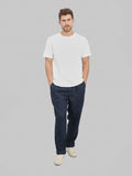 Seuvas Linen Tapered 2 Tuck Pants Navy model front look