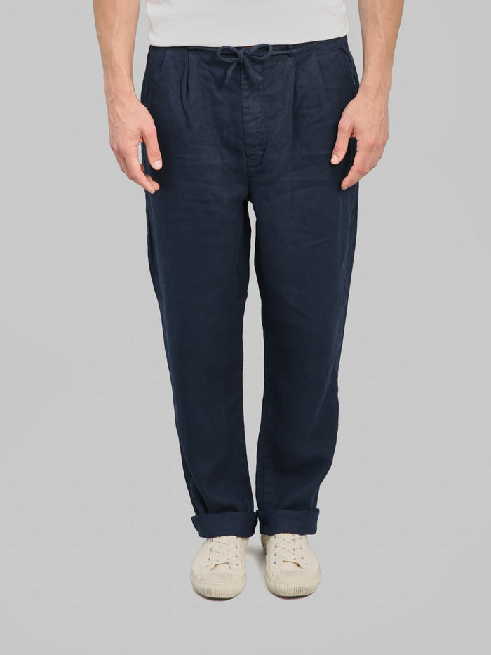 Seuvas Linen Tapered 2 Tuck Pants Navy front fit