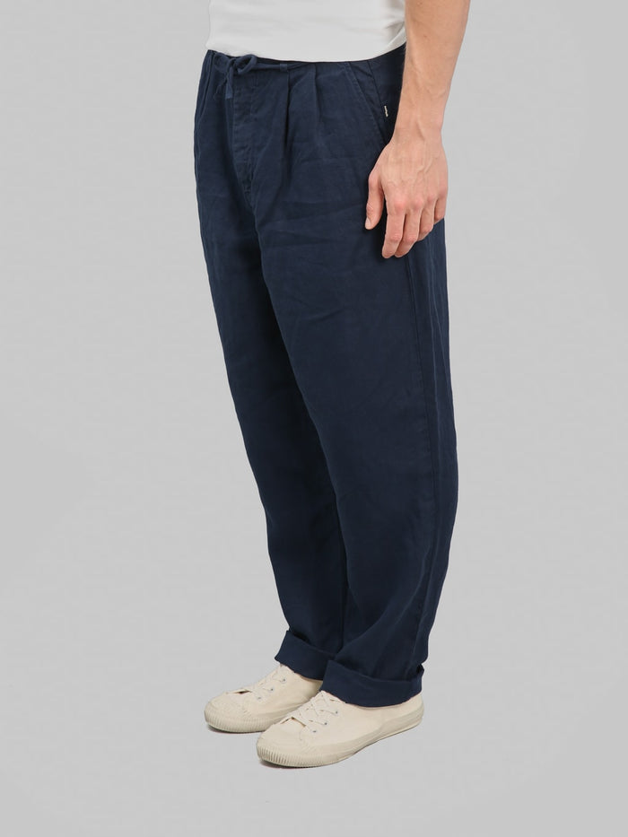 Seuvas Linen Tapered 2 Tuck Pants Navy side fit