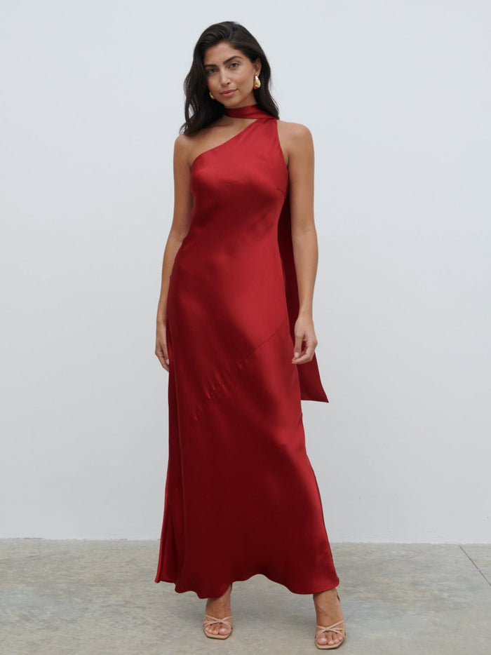 Lygia Is 5'9" & Wears Size UK 8|Sheree One Shoulder Sash Maxi Dress - Red