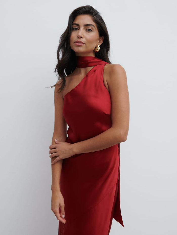 Lygia Is 5'9" & Wears Size UK 8|Sheree One Shoulder Sash Maxi Dress - Red