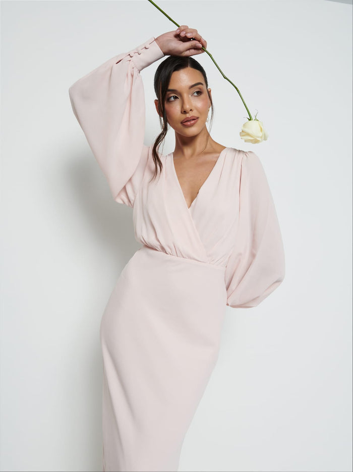 Marina Is 5'7.5" & Wears Size UK 8|Sienna Chiffon Bridesmaid Dress - Blush