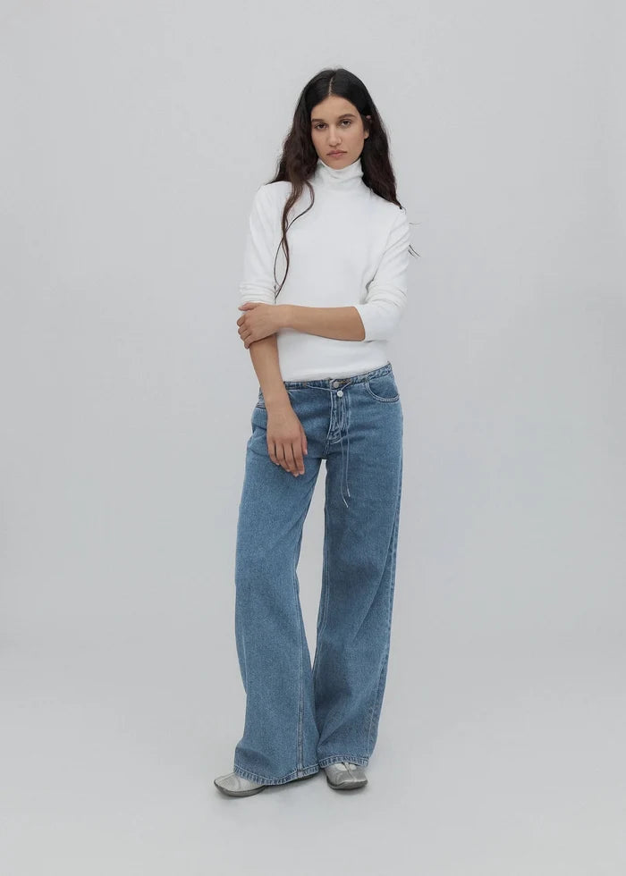 Still Here - Cool Jean in Classic Blue - Kalifornia Jean Bar