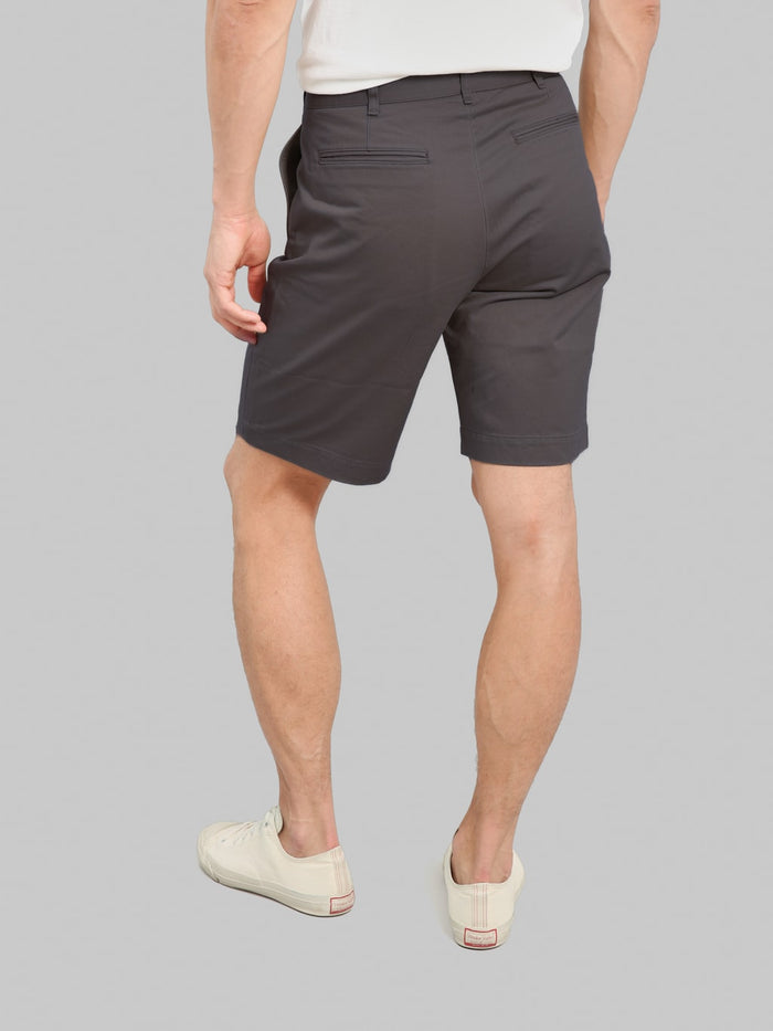 Studio DArtisan 1925 Chino Shorts Carbon Black fitting