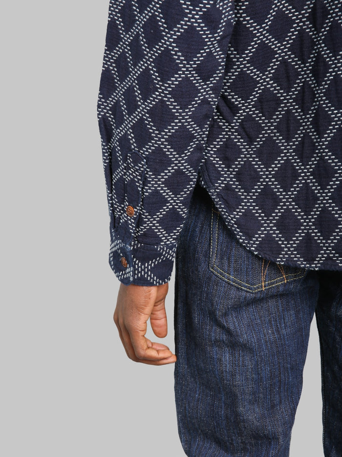 Studio D'Artisan 5728 Indigo Sashiko Dobby Shirt hem
