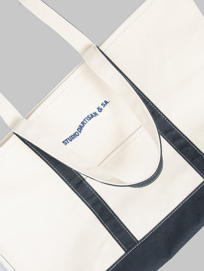Studio DArtisan 7575 25oz Canvas Tote Bag Ivory Navy hanger