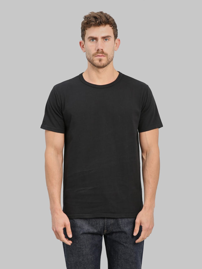 Studio DArtisan 9912 USA Cotton TShirt Black front look