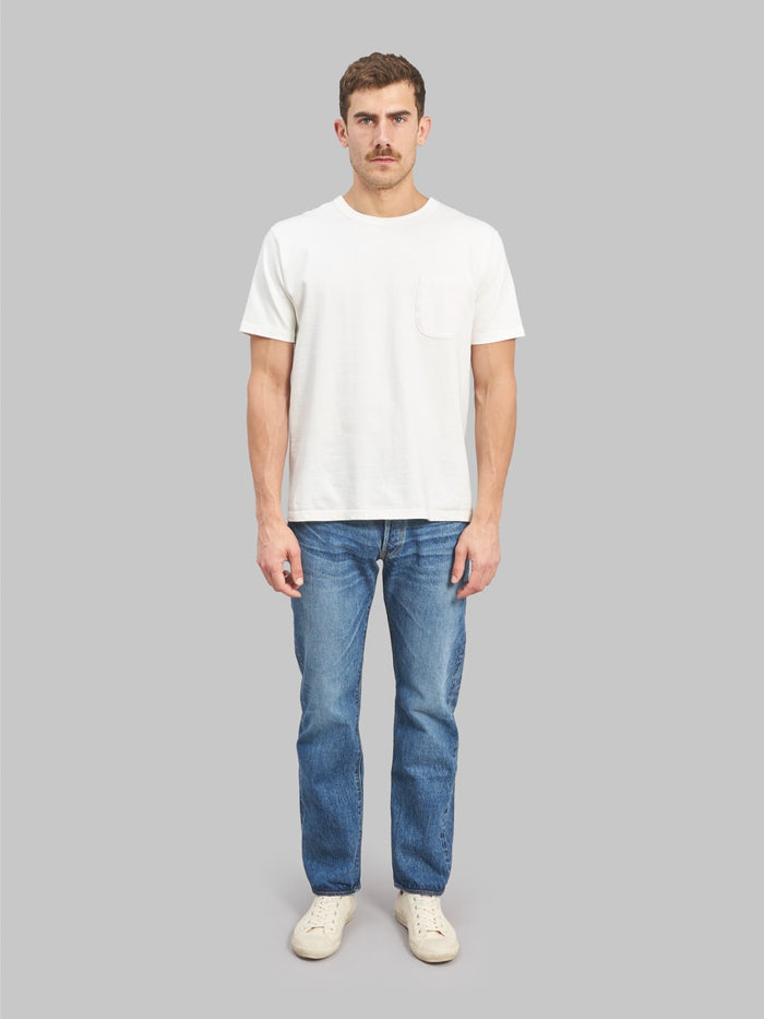 sugar cane 1947 stonewashed regular straight selvedge jeans model front fit