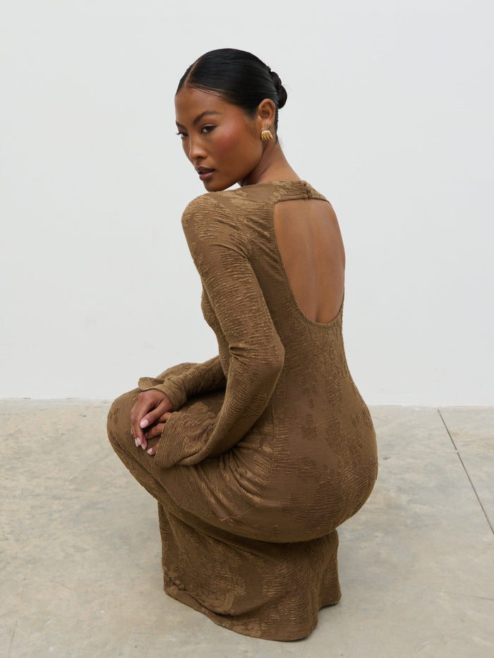 Elle Is 5'3" & Wears Size UK 6|Tanaia Long Sleeve Jersey Maxi Dress - Chocolate Floral