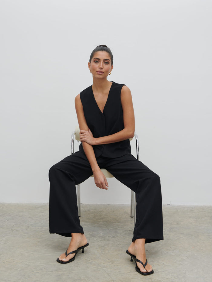 Lygia Is 5'9" & Wears Size UK 8|Taya Tailored Waistcoat - Black