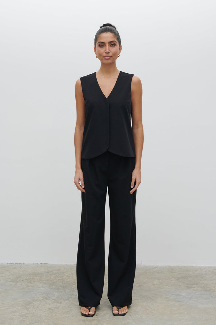 Lygia Is 5'9" & Wears Size UK 8|Taya Tailored Waistcoat - Black