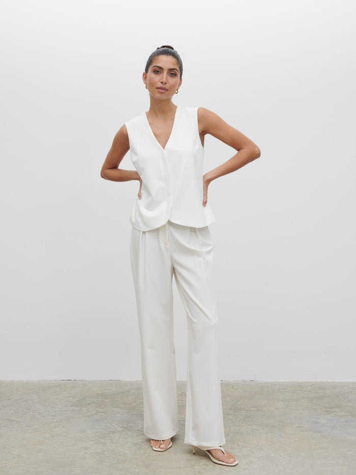 Lygia Is 5'9" & Wears Size UK 8|Taya Tailored Waistcoat - Cream