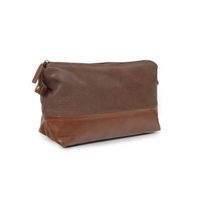 The Oxford Toiletry Bag | Chocolate Brown